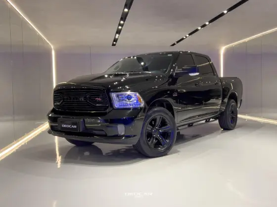 RAM CLASSIC 5.7 V8 GASOLINA LARAMIE NIGHT EDITION CD 4X4 AUTOMÁTICO RAM CLASSIC 5.7 V8 GASOLINA LARAMIE NIGHT EDITION CD 4X4 AUTOMÁTICO