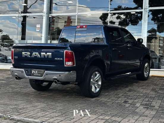 RAM-CLASSIC-5.7 V8 GASOLINA LARAMIE CD 4X4 AUTOMÁTICO RAM-CLASSIC-2023