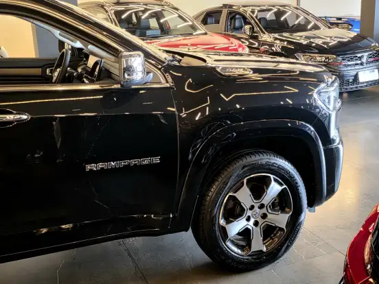 RAM-RAMPAGE-2.2 TURBO DIESEL LARAMIE 4X4 AUTOMÁTICO RAM-RAMPAGE-2025