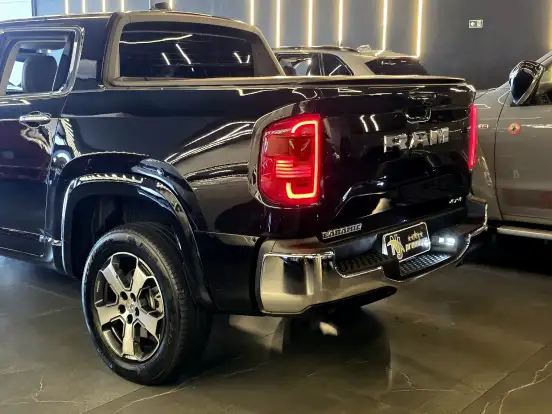 RAM-RAMPAGE-2.2 TURBO DIESEL LARAMIE 4X4 AUTOMÁTICO RAM-RAMPAGE-2025