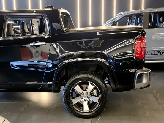 RAM-RAMPAGE-2.2 TURBO DIESEL LARAMIE 4X4 AUTOMÁTICO RAM-RAMPAGE-2025