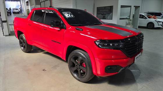 RAM RAMPAGE 2.0 HURRICANE 4 TURBO GASOLINA R/T 4X4 AUTOMÁTICO