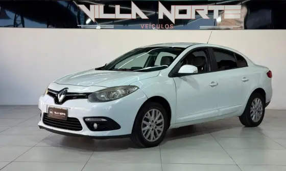 RENAULT FLUENCE 2.0 DYNAMIQUE PLUS 16V FLEX 4P AUTOMÁTICO RENAULT FLUENCE 2.0 DYNAMIQUE PLUS 16V FLEX 4P AUTOMÁTICO