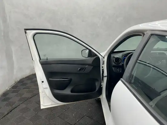 RENAULT-KWID-2025