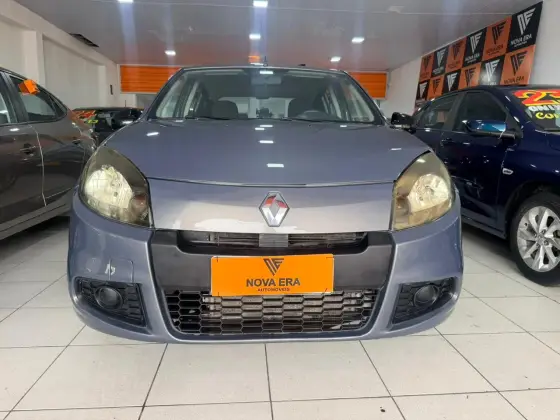 RENAULT SANDERO 1.0 AUTHENTIQUE 16V FLEX 4P MANUAL