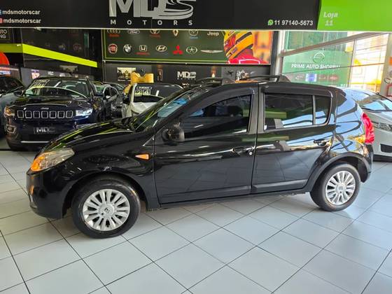 RENAULT SANDERO 1.6 PRIVILÉGE 16V FLEX 4P AUTOMÁTICO