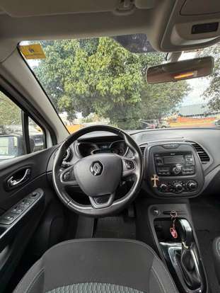RENAULT-CAPTUR-2018