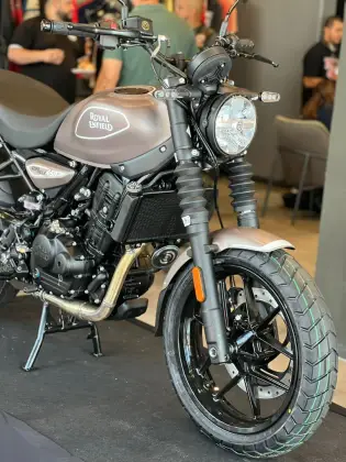 ROYAL ENFIELD GUERRILLA 450 