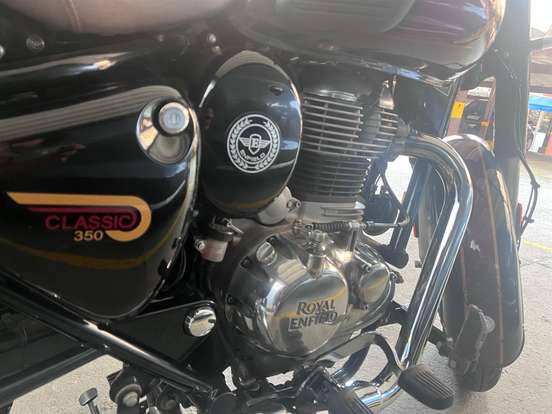 ROYAL ENFIELD-CLASSIC 350-2023