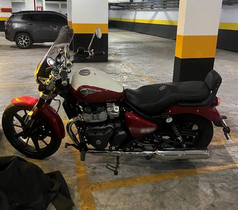 ROYAL ENFIELD CLASSIC 650 VALLAM RED 