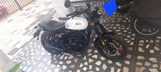 ROYAL ENFIELD HUNTER 350 