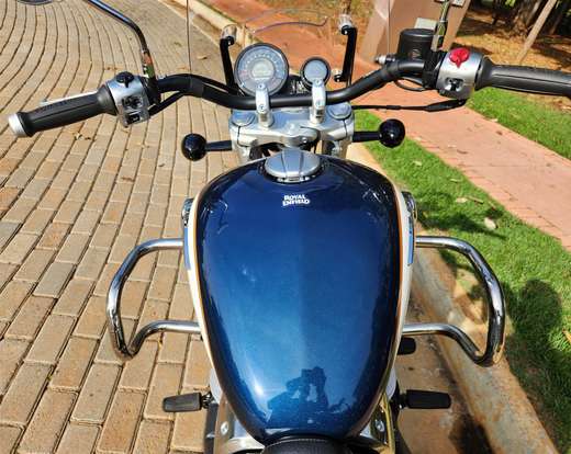 ROYAL ENFIELD-METEOR 650 CELESTIAL-2025