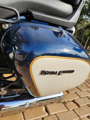 ROYAL ENFIELD-METEOR 650 CELESTIAL-2025