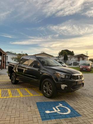 SSANGYONG ACTYON SPORTS 2.2 XDI220 DIESEL DLX CD 4WD AUTOMÁTICO