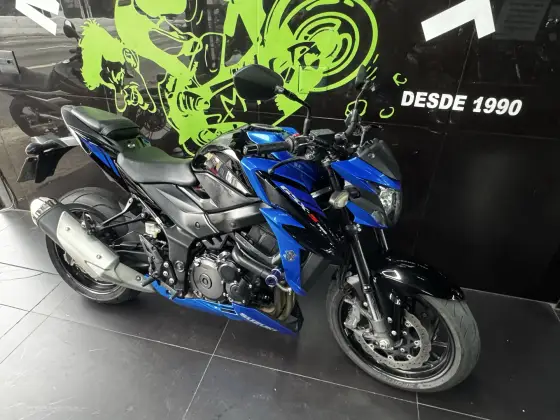 SUZUKI GSX-S750A SUZUKI GSX-S750A