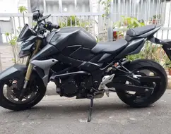 SUZUKI GSR 750A SUZUKI GSR 750A