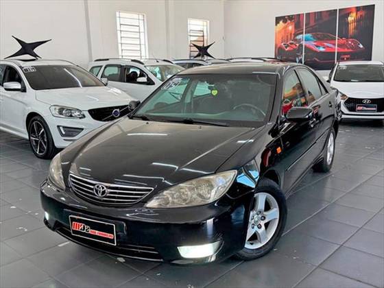 TOYOTA CAMRY 3.0 XLE V6 24V GASOLINA 4P AUTOMÁTICO
