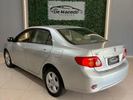TOYOTA-COROLLA-1.8 GLI 16V FLEX 4P AUTOMÁTICO TOYOTA-COROLLA-2010