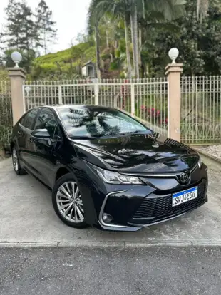 TOYOTA-COROLLA-2024