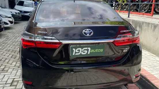 TOYOTA-COROLLA-2017