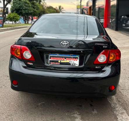TOYOTA-COROLLA-2011