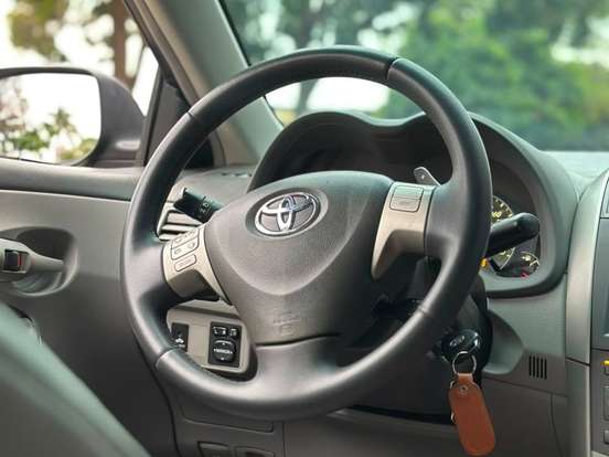 TOYOTA-COROLLA-2.0 XEI 16V FLEX 4P AUTOMÁTICO TOYOTA-COROLLA-2011