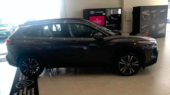 TOYOTA-COROLLA CROSS-2026