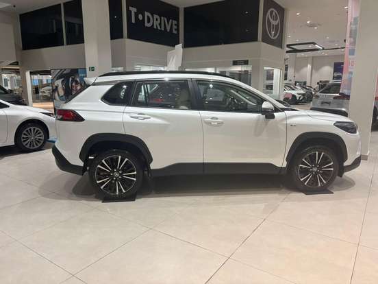 TOYOTA-COROLLA CROSS-2026