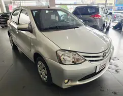 TOYOTA ETIOS 1.3 XS 16V FLEX 4P MANUAL TOYOTA ETIOS 1.3 XS 16V FLEX 4P MANUAL