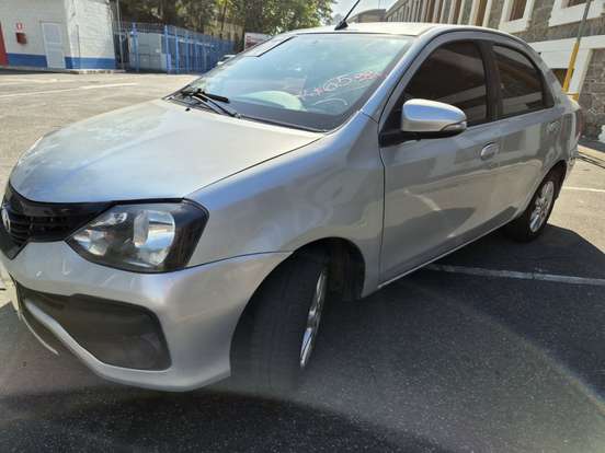 TOYOTA-ETIOS-1.5 X PLUS SEDAN 16V FLEX 4P MANUAL TOYOTA-ETIOS-2019