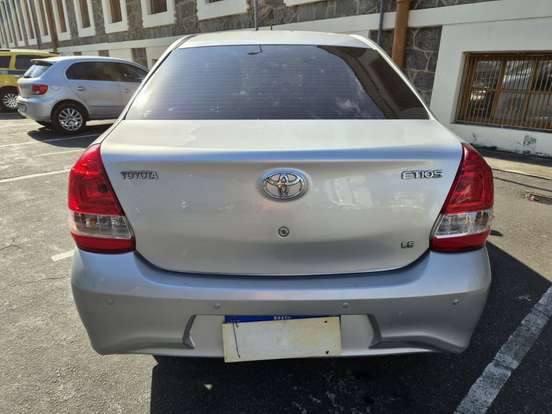 TOYOTA-ETIOS-1.5 X PLUS SEDAN 16V FLEX 4P MANUAL TOYOTA-ETIOS-2019