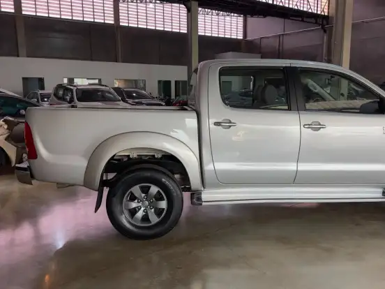 TOYOTA-HILUX-2.7 SR 4X2 CD 16V GASOLINA 4P MANUAL TOYOTA-HILUX-2010