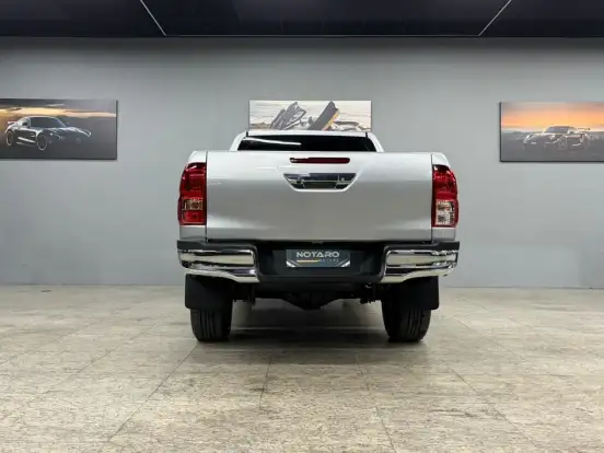 TOYOTA-HILUX-2019