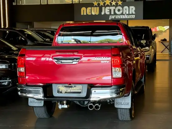 TOYOTA-HILUX-2.8 D-4D TURBO DIESEL CD SRV 4X4 AUTOMÁTICO TOYOTA-HILUX-2022
