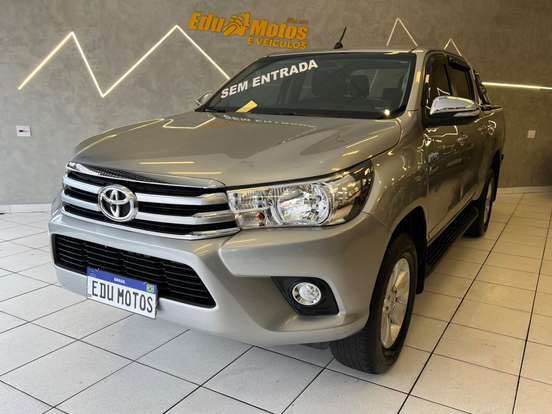 TOYOTA-HILUX-2.7 SRV 4X2 CD 16V FLEX 4P AUTOMÁTICO TOYOTA-HILUX-2016