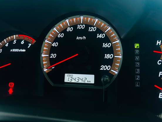 TOYOTA-HILUX-2.7 SRV 4X4 CD 16V FLEX 4P AUTOMÁTICO TOYOTA-HILUX-2012