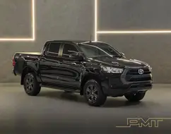 TOYOTA HILUX 2.8 D-4D TURBO DIESEL CD SR 4X4 AUTOMÁTICO TOYOTA HILUX 2.8 D-4D TURBO DIESEL CD SR 4X4 AUTOMÁTICO