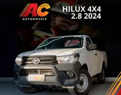 TOYOTA HILUX 2.8 D-4D TURBO DIESEL CS 4X4 MANUAL TOYOTA HILUX 2.8 D-4D TURBO DIESEL CS 4X4 MANUAL