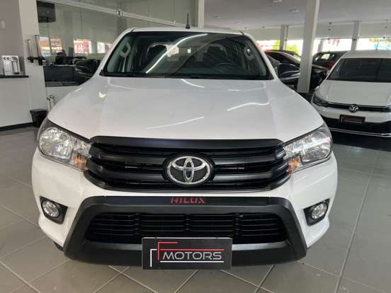 TOYOTA-HILUX-2.8 SR CHALLENGE 4X4 CD 16V DIESEL 4P AUTOMÁTICO TOYOTA-HILUX-2018