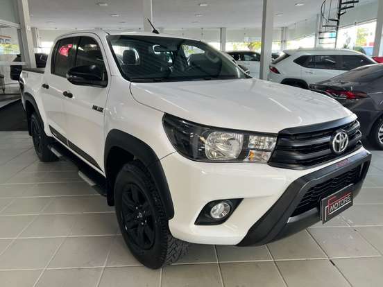 TOYOTA-HILUX-2.8 SR CHALLENGE 4X4 CD 16V DIESEL 4P AUTOMÁTICO TOYOTA-HILUX-2018