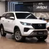 TOYOTA HILUX SW4 2.8 D-4D TURBO DIESEL SRX 7L 4X4 AUTOMÁTICO TOYOTA HILUX SW4 2.8 D-4D TURBO DIESEL SRX 7L 4X4 AUTOMÁTICO
