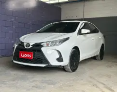 TOYOTA YARIS 1.5 16V FLEX SEDAN XL LIVE MULTIDRIVE TOYOTA YARIS 1.5 16V FLEX SEDAN XL LIVE MULTIDRIVE