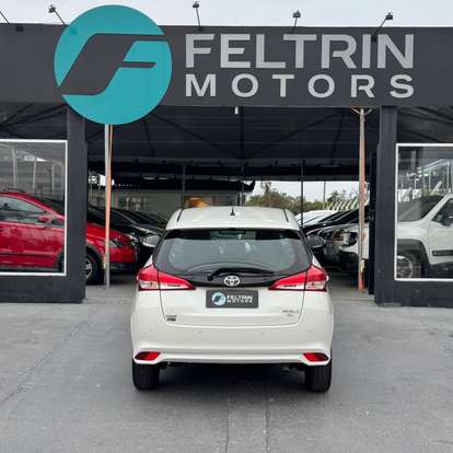 TOYOTA-YARIS-2020
