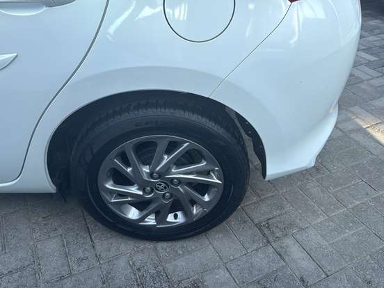 TOYOTA-YARIS-1.5 16V FLEX XS MULTIDRIVE TOYOTA-YARIS-2024