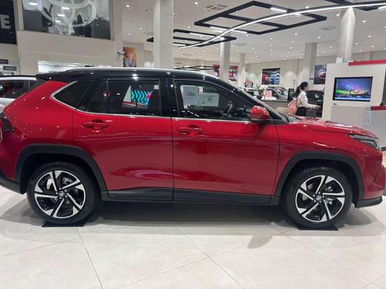 TOYOTA-YARIS CROSS-2026