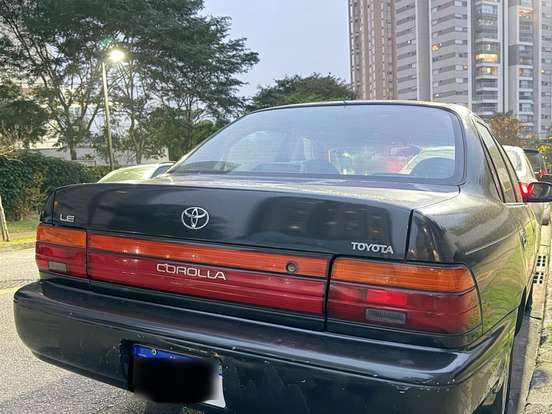 TOYOTA-COROLLA-1.8 LE 16V GASOLINA 4P AUTOMÁTICO TOYOTA-COROLLA-1992