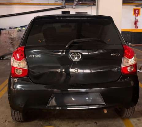 TOYOTA-ETIOS-1.3 X 16V FLEX 4P MANUAL TOYOTA-ETIOS-2014
