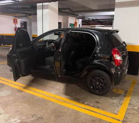 TOYOTA-ETIOS-1.3 X 16V FLEX 4P MANUAL TOYOTA-ETIOS-2014