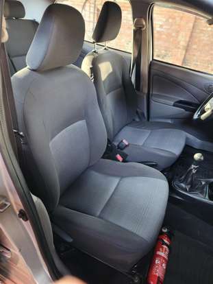 TOYOTA-ETIOS-1.5 XS SEDAN 16V FLEX 4P MANUAL TOYOTA-ETIOS-2013