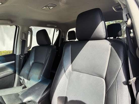 TOYOTA-HILUX-2.7 SRV 4X2 CD 16V FLEX 4P AUTOMÁTICO TOYOTA-HILUX-2020